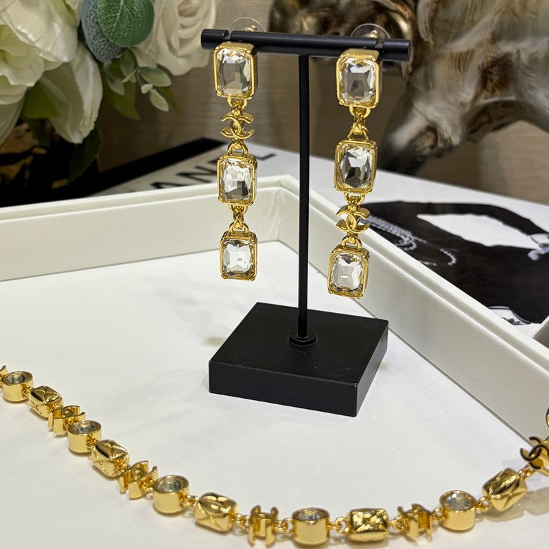 18K  Chanel 26P Crystal Gold Earrings